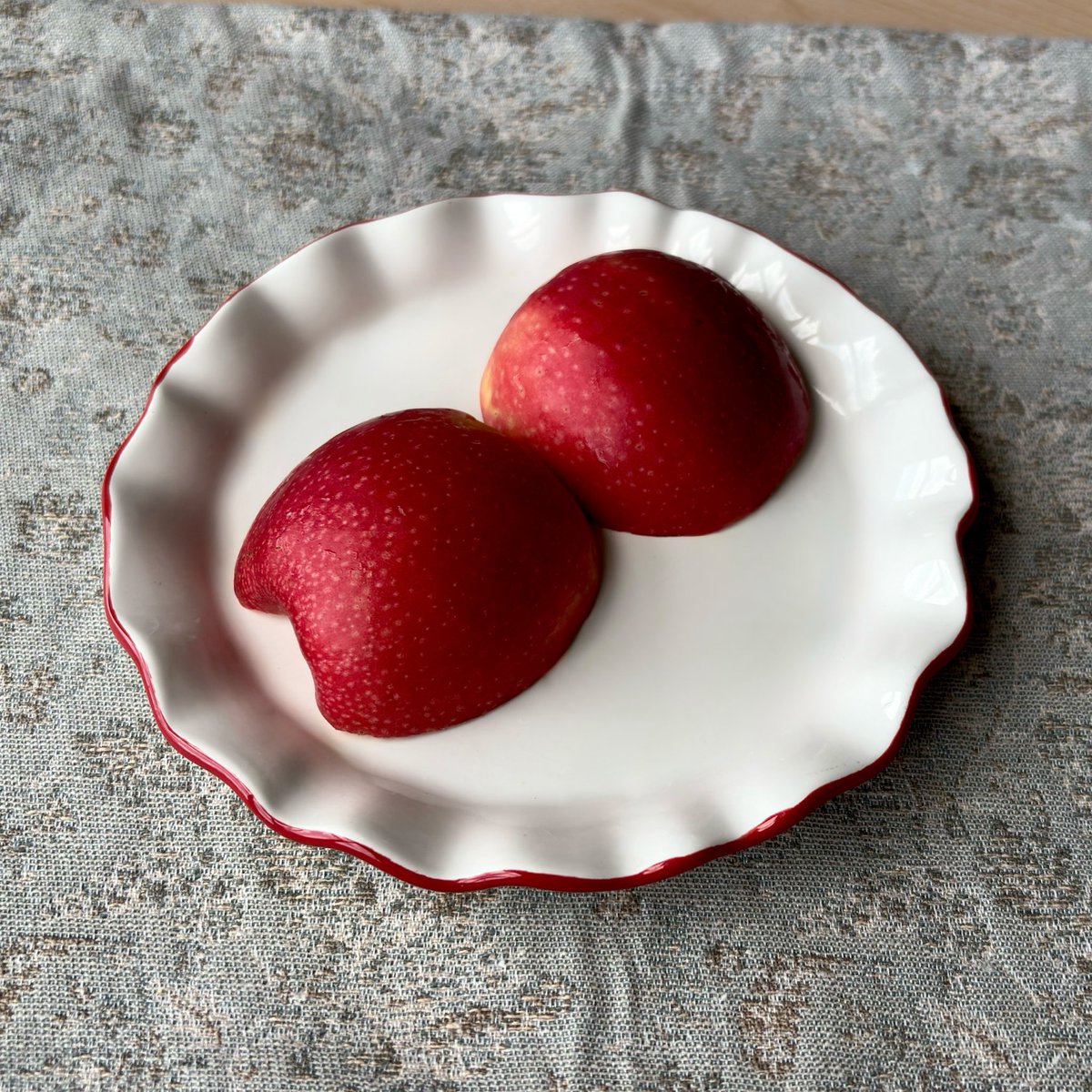 laurie ౨ৎ tweet media