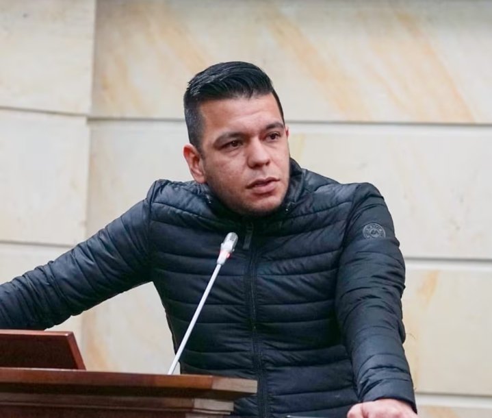 Santiago Barbosa 🇨🇴 tweet media