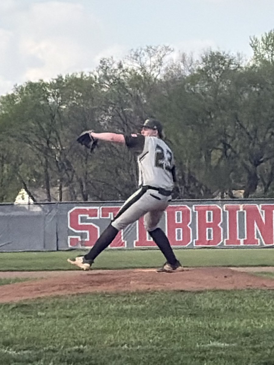 Dillon Efaw tweet media
