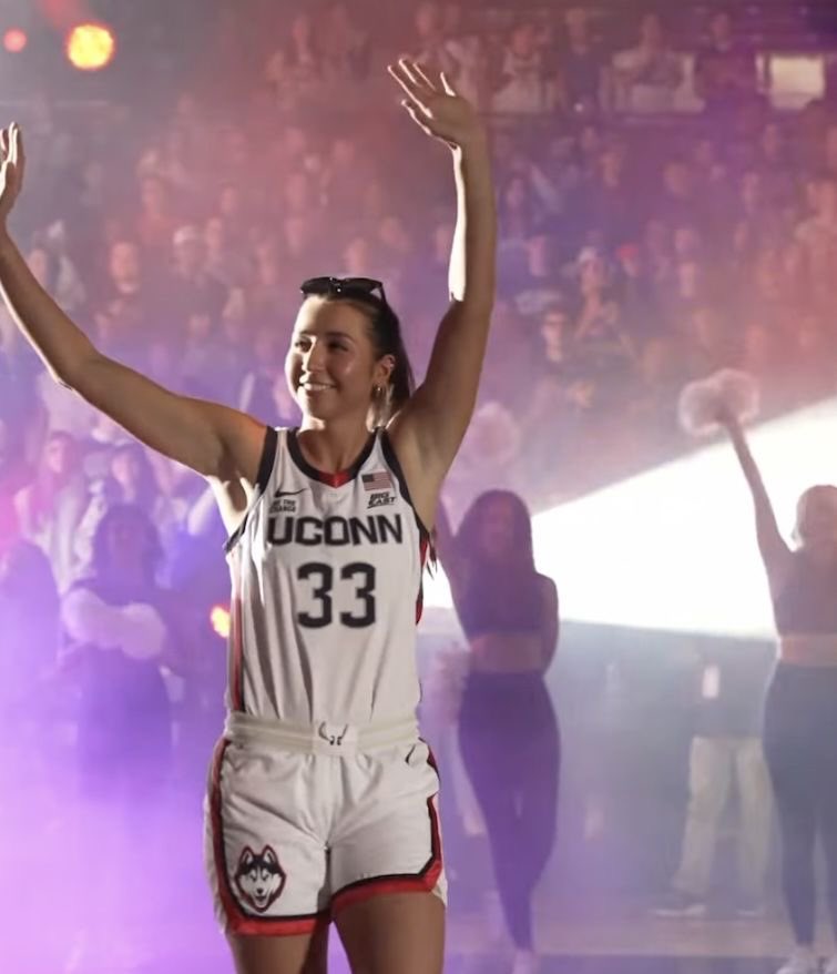 Lexi/ I love the WNBA, WBB, WCHA, AND PWHL tweet media