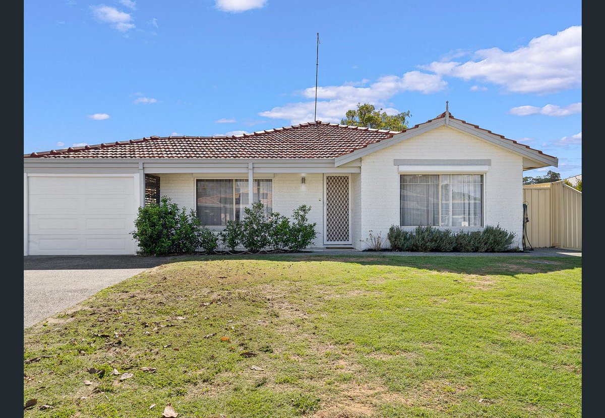 Chesswork_Group's tweet photo. Big Block Energy with Room for Everyone!
13 Kangaroo Paw Drive, Greenfields, WA 6210. Home Open this Saturday at 10am.  #ChessworkProperty #ChessworkGroup #ChessworkFinance #PerthProperty #RealEstate #propertyforsale #property #propertyinvestment #PlanYourNextMove #Greenfields https://t.co/9Kz5B2EIFY