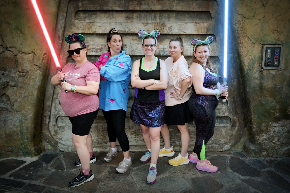 InkFigment's tweet photo. Got to spend the last 4 days in @WaltDisneyWorld with these amazing ladies that @DisneyLorcana brought into my life 💜So thankful for these wonderful friendships this silly game has given me! https://t.co/ejvPBJRxVF