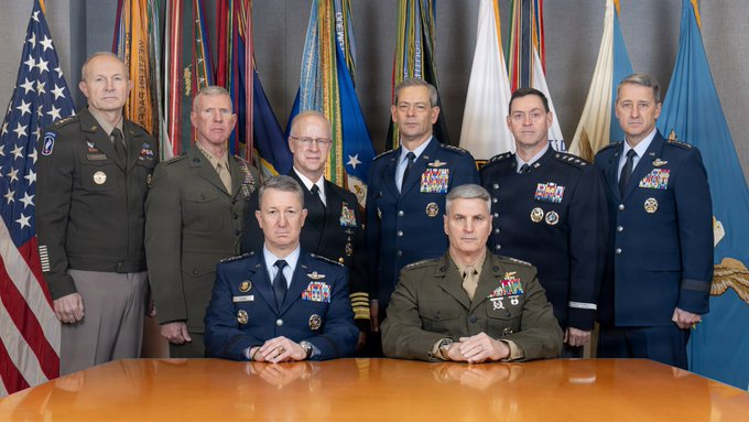 Oriente Dawn (东华晨光) tweet media