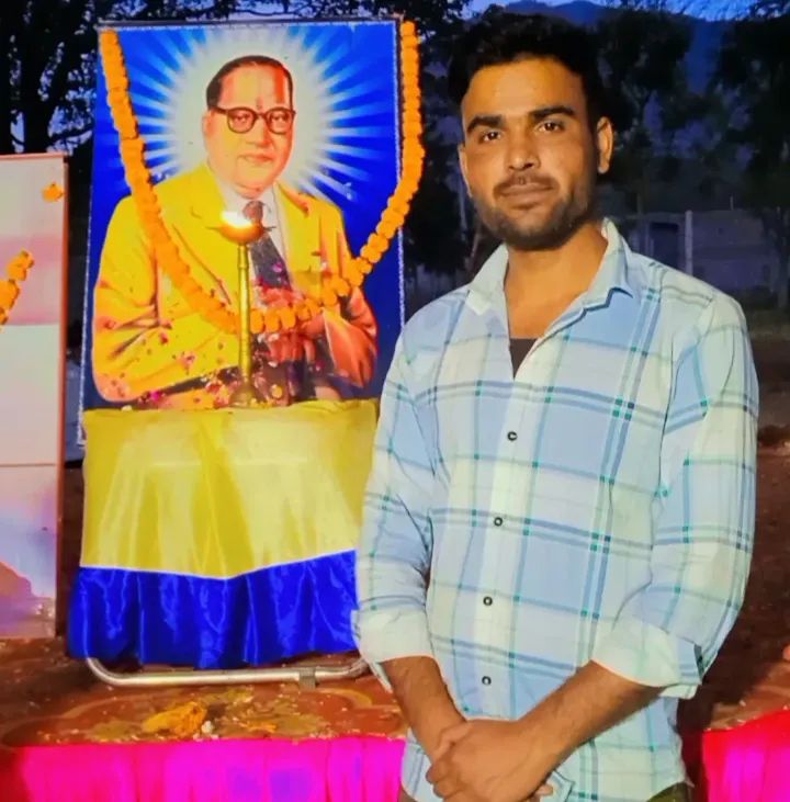 devendraudiniy1's tweet photo. On the birth anniversary of Baba Saheb "Dr. Bhimrao Ambedkar", the great social reformer, Bharat Ratna, the creator of the Indian Constitution, we all salute him.
#AmbedkarJayanti 💙 
#JaiBhim #india #insta #highlight 
#postviral #Explore #bhim #constitution 
#14april #babashaba https://t.co/1bWMNENW8C