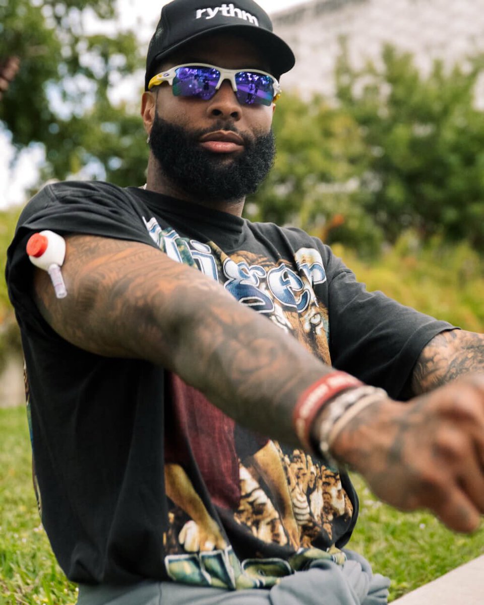 Antonio Collins tweet media