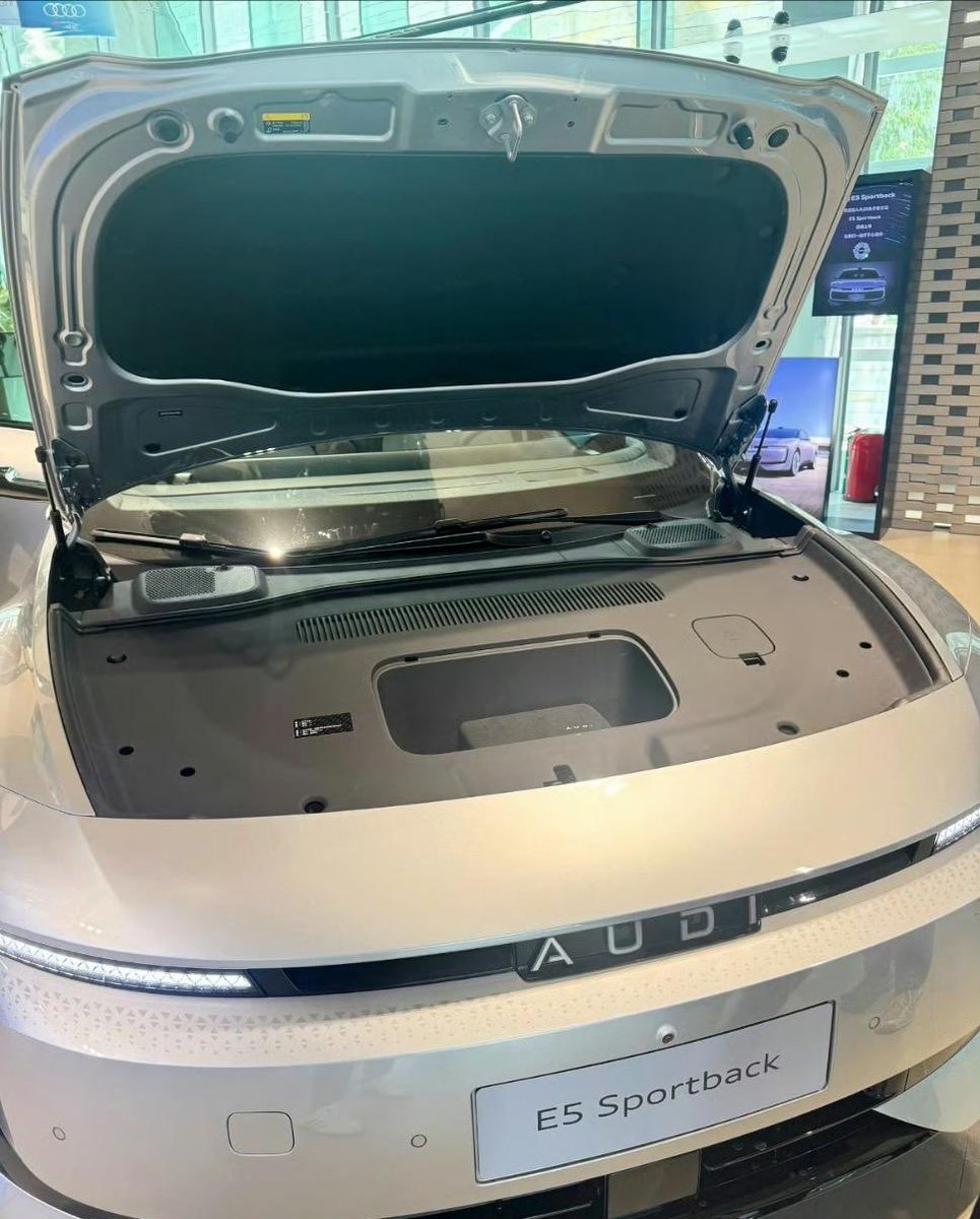 Nic Cruz Patane tweet media