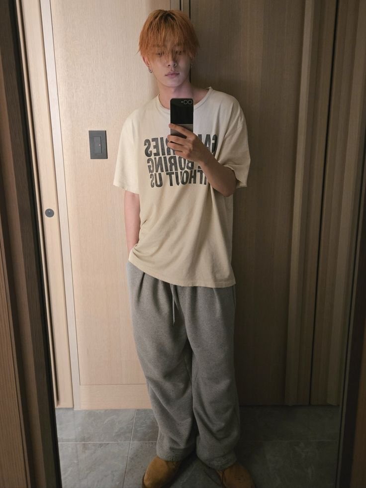 tengo un tema sentimental con esta foto gente

#OurFutureIsPerfectWITH7 
#Our_sevEN_stars