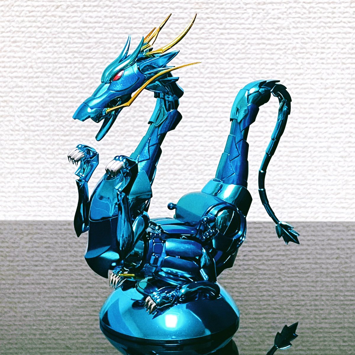 ドラゴンの聖衣の話をはじめよう この最終青銅聖衣のオブジェ形態は一
