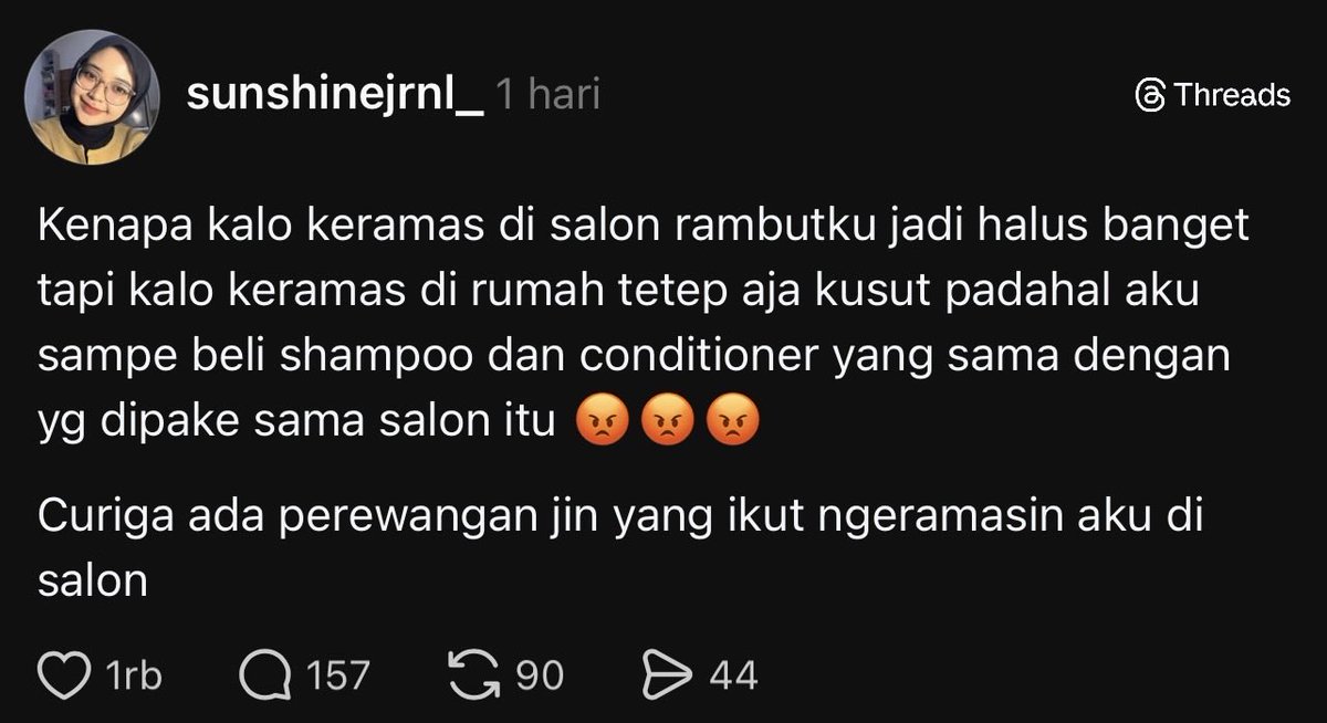 Sherlinapm's tweet photo. FIX, INI RAHASIA TUKANG SALON YANG GAK MAU KAMU TAHU! 🤫
Habis baca utas ini dan lihat komennya, aku baru tau kenapa kalau kramas di salon dan di rumah hasilnya bisa BEDA. Padahal pakai produk yang sama😭😭￼ https://t.co/OLSdbfSlVH
