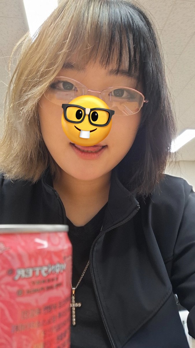 월월월월!!! tweet media