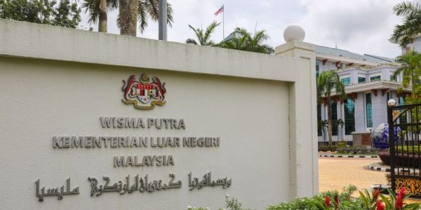 QNAEnglish's tweet image. #Malaysia Condemns Israeli Attacks on UNIFIL Peacekeepers in Southern #Lebanon
#QNA 
ow.ly/isyt50YIxbx