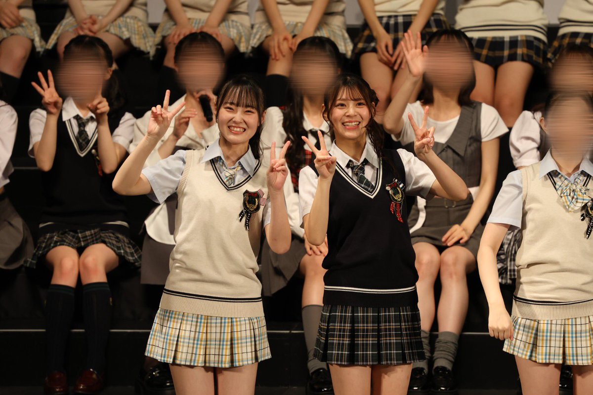 OarnWy's tweet photo. 中川朋香（@nmb_Tomocha48 ）
板垣心和（@koyorin_nmb48 ）

#NMB48_カメコ
#NMB48ファンミーティング https://t.co/2BwLOuOkFR