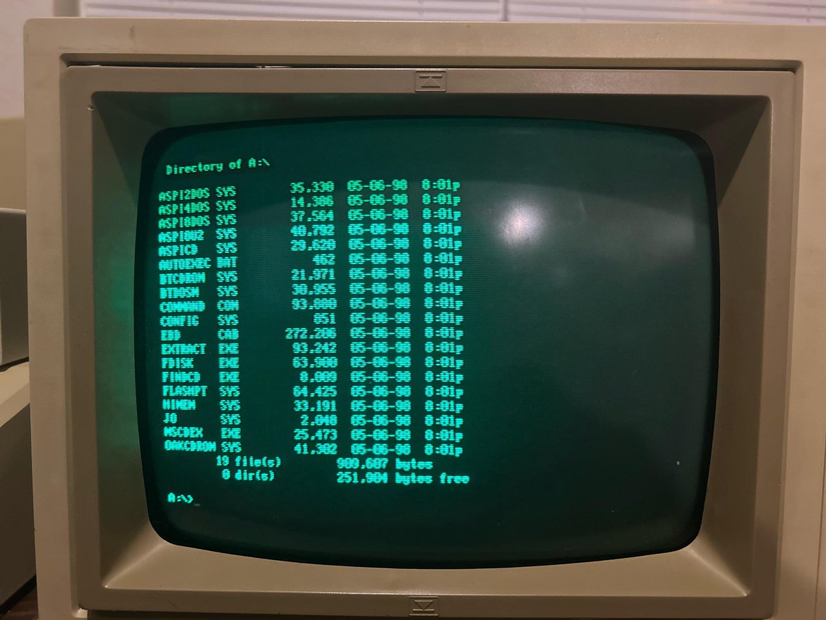 Millennial Internet Dad tweet media