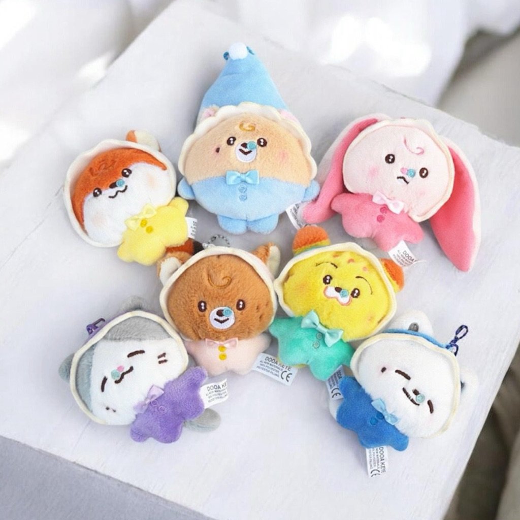 nosamoyed1's tweet image. Toysventure #NCTDREAM Dreamiez Baby Plush #Keychain 🐯🦊🐶🐻🐰🐬🐹 

Link #Shopee ⬇️ 
s.shopee.co.id/1VvEdSoFuS

#mark
#renjun
#jeno
#haechan
#jaemin
#chenle
#jisung
#nct