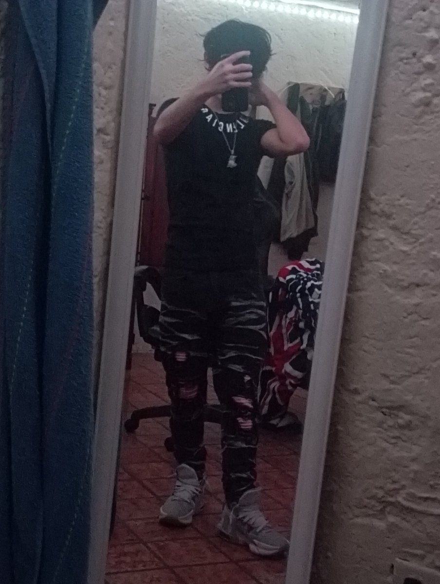 BabyBoiDanny tweet media