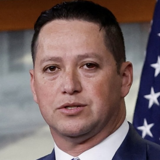 anyone_want_chips tweet media