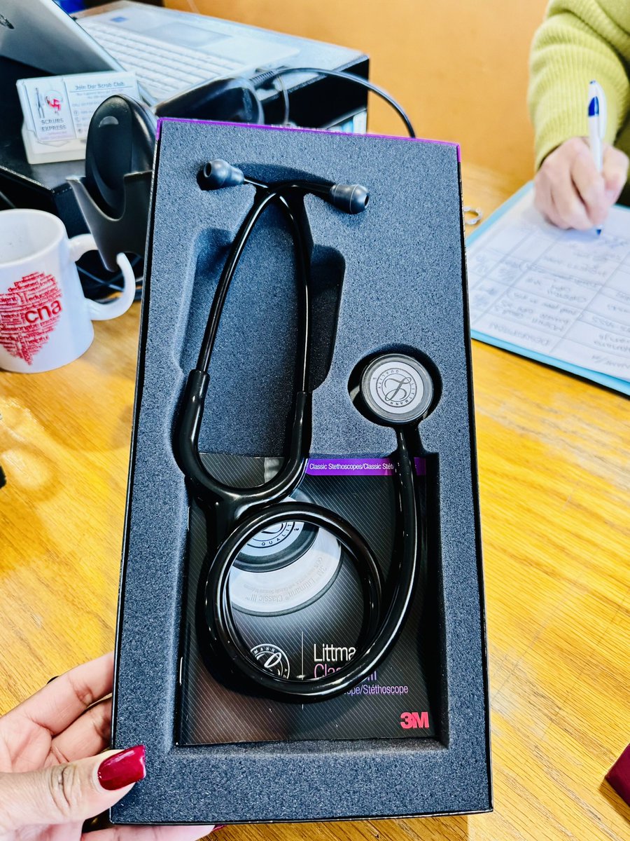 Liz ❤︎ ⋅.˳˳.⋅ ❤︎ tweet media