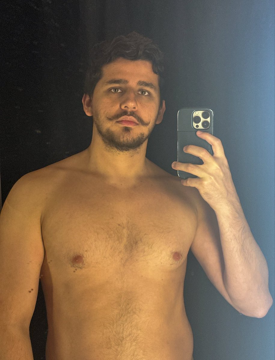 Queen of the clouds tweet media