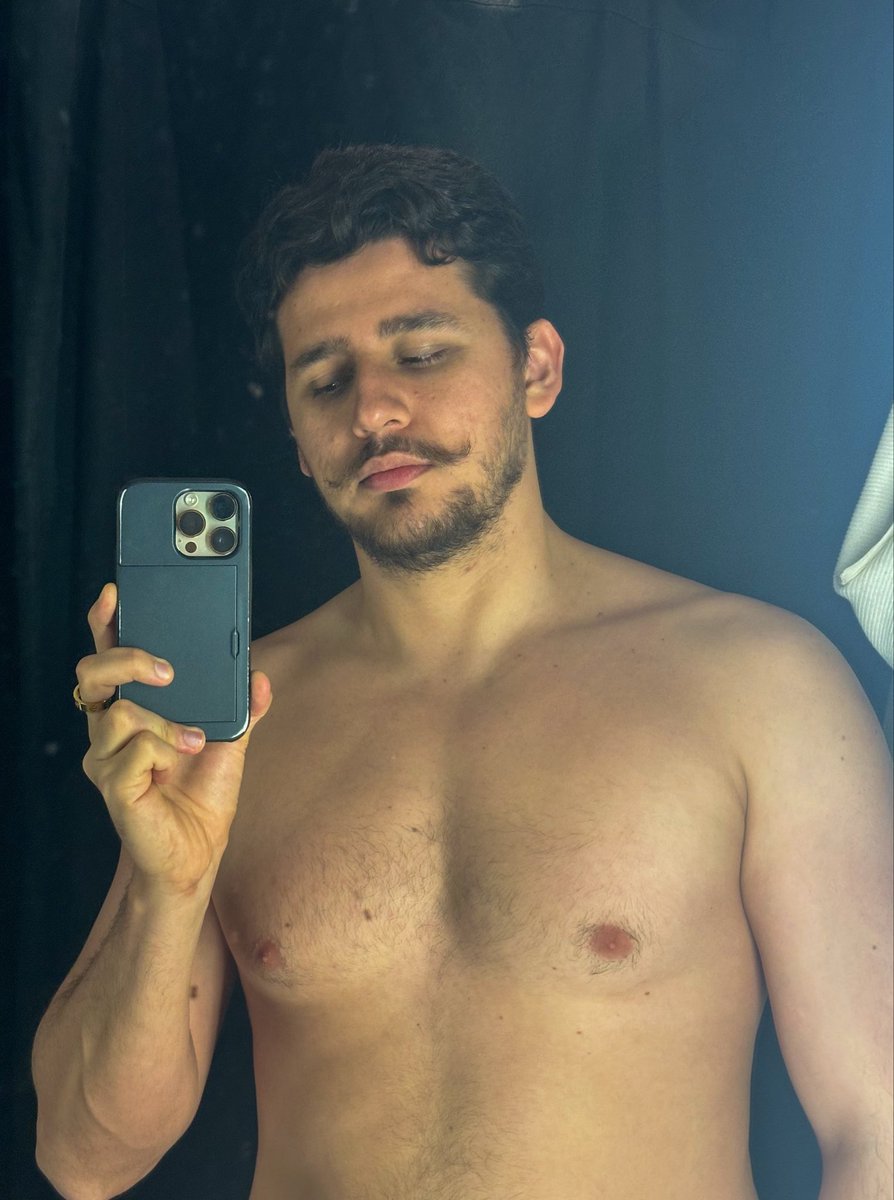 Queen of the clouds tweet media