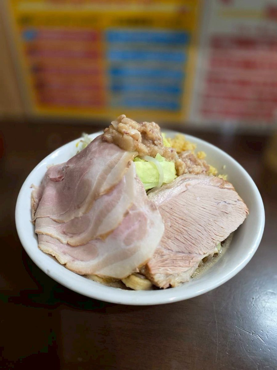 本日のゲリラトッピングはレアチャーです！ 毎度すごいスピードで