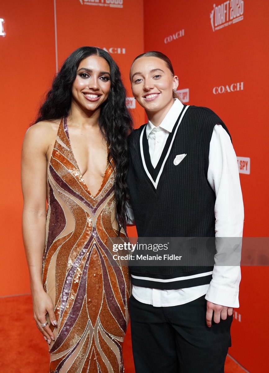 barbra version tweet media