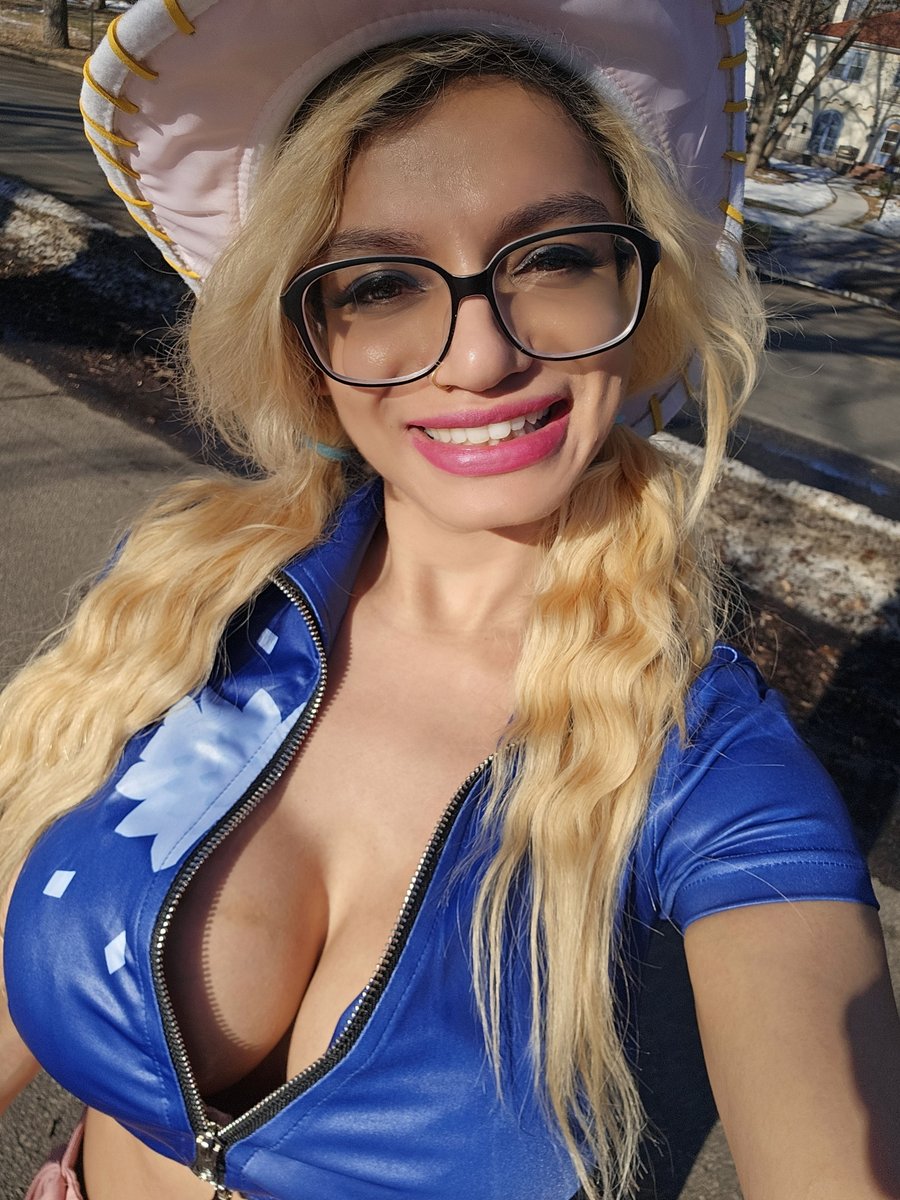 Goddess Rarity Cosplay tweet media