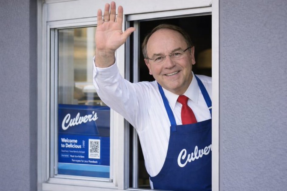 Red Wisconsin tweet media