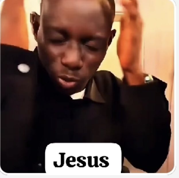 T I M I S Z N tweet media