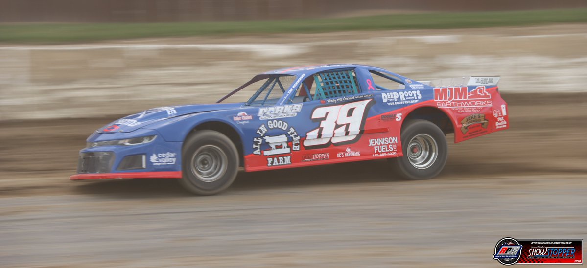 Jeremy McGaffin™ tweet media