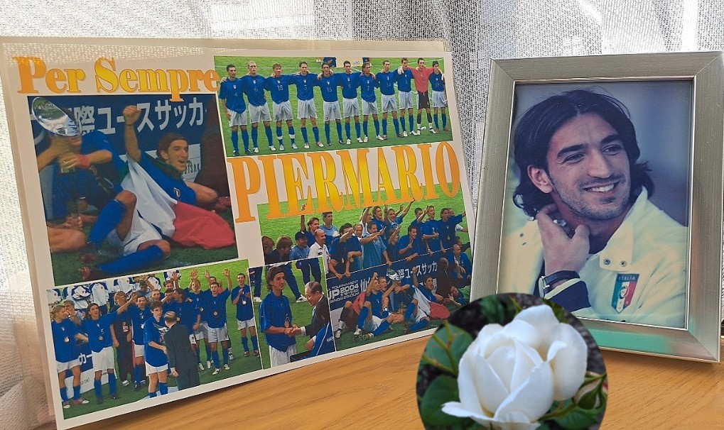PerSemprePier25's tweet photo. Caro Piermario,
Le tue giocate eleganti e i tuoi splendidi sorrisi sono eterni.
Rimarrai sempre nel mio cuore. 🇯🇵
Riposa in pace 🙏 🇮🇹🕊️
​#CiaoMoro
#PiermarioMorosini
#Riposa_in_pace https://t.co/i7BNabvkqn