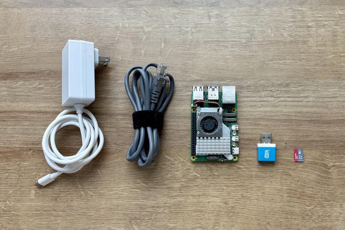 seeedstudio's tweet image. Install Home Assistant on a #RaspberryPi! 🏠⚡️

From hardware to setup and maintenance, this step-by-step tutorial shows you how to DIY your own smart home hub in 2026.

Full guide👇
bit.ly/4218axw

#HomeAssistant #SmartHome #HomeAutomation