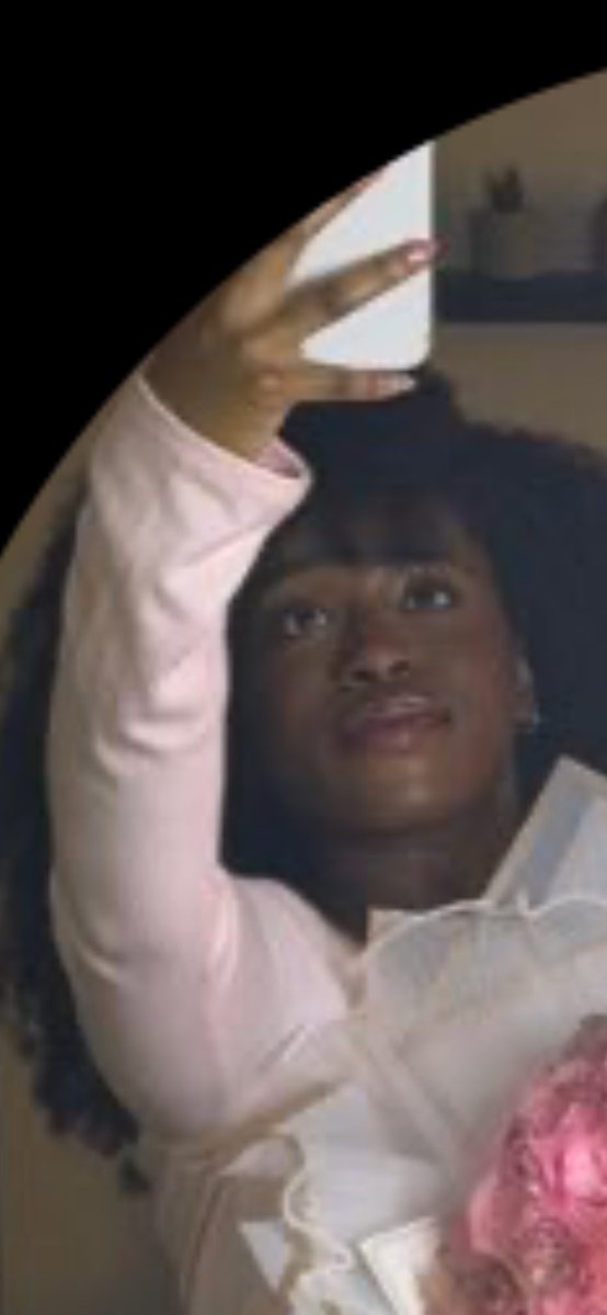 BlueBlueElectricBlue tweet media