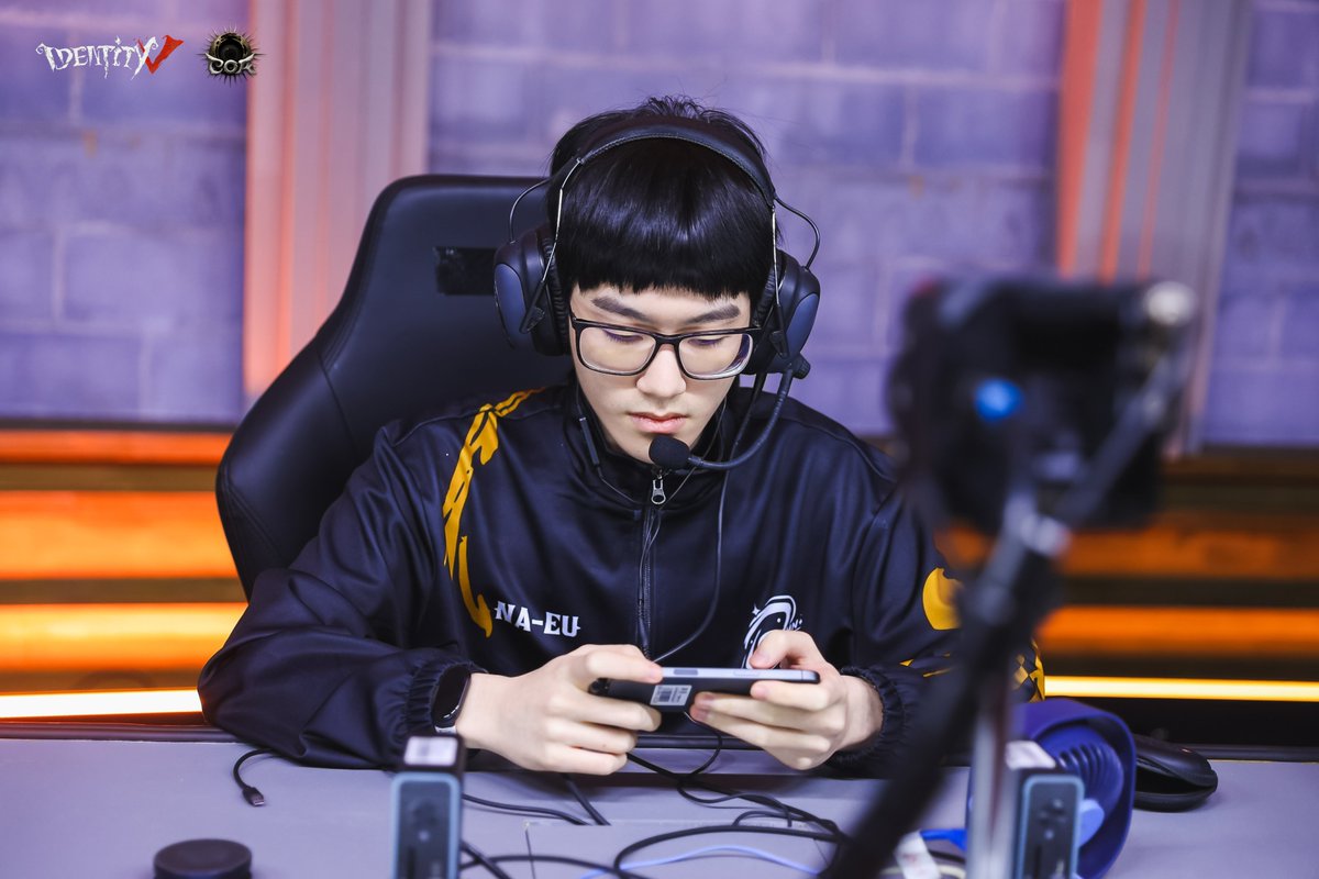 Identity V tweet media