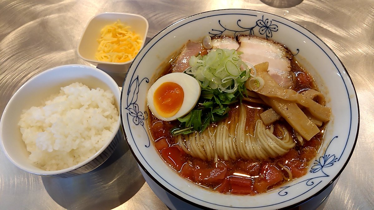 よこちゃん2nd tweet media