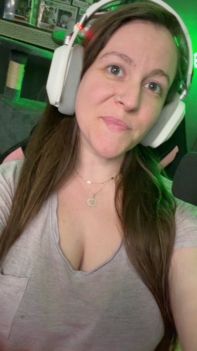 TwistedBootyttv tweet media