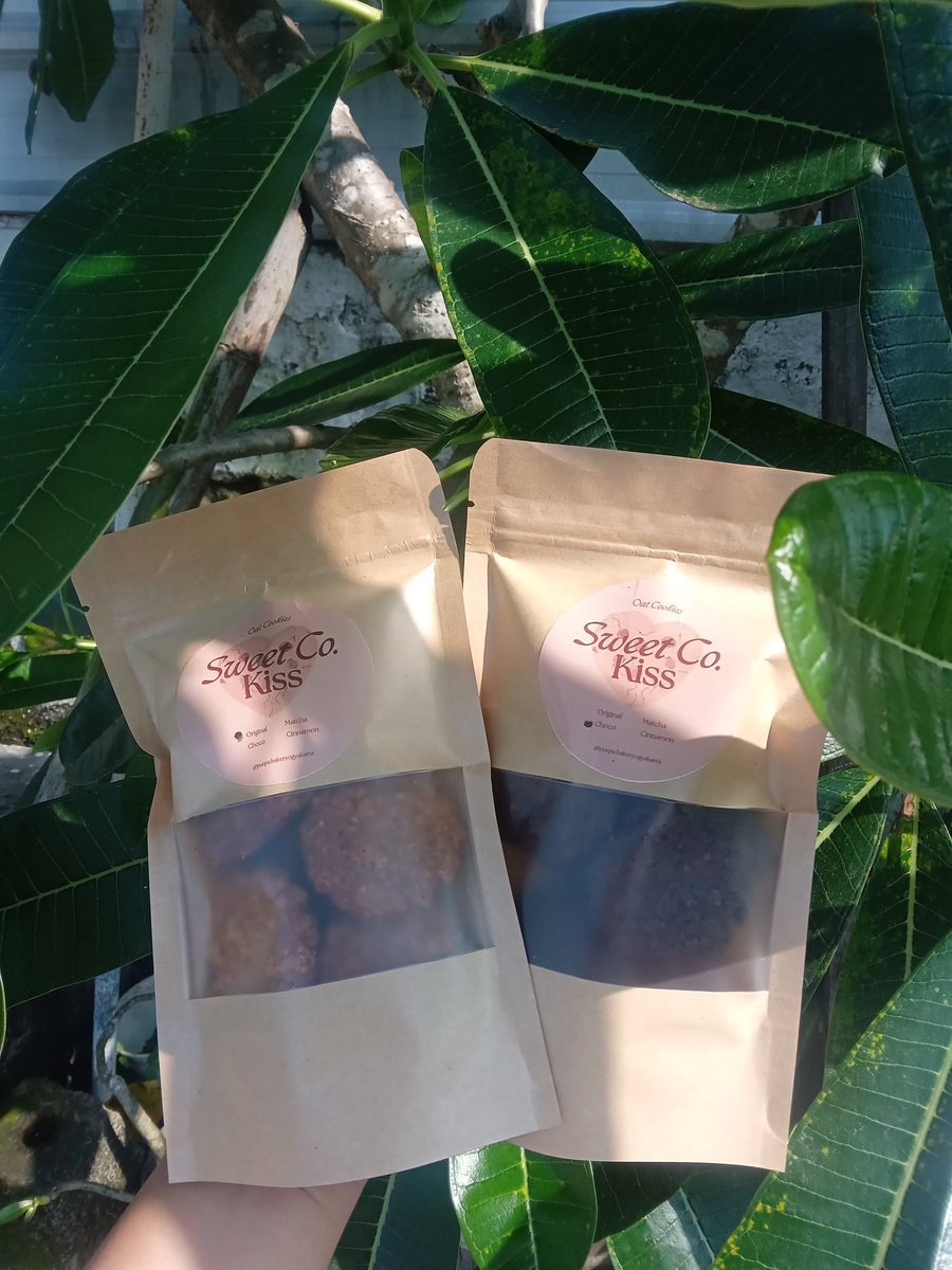 skzbangs's tweet photo. Yang mau order oat cookies masih bisa yaaa, cusss co ke shopee ku 🤩🫶🏻

https://t.co/FEAGDUkoQf https://t.co/HGglx81fjD