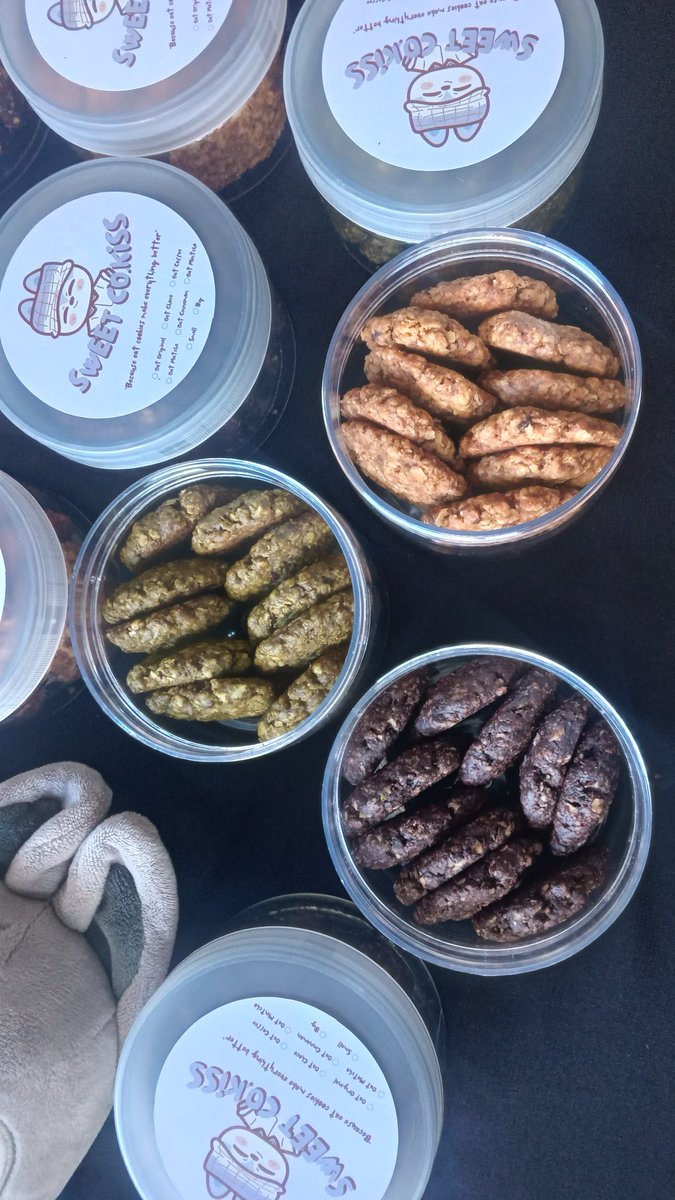 skzbangs's tweet photo. Yang mau order oat cookies masih bisa yaaa, cusss co ke shopee ku 🤩🫶🏻

https://t.co/FEAGDUkoQf https://t.co/HGglx81fjD