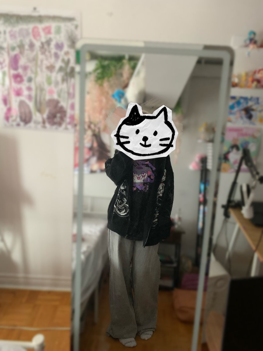 denpafish's tweet image. this is my own private domicile and I will not be harassed, bitch
type fit