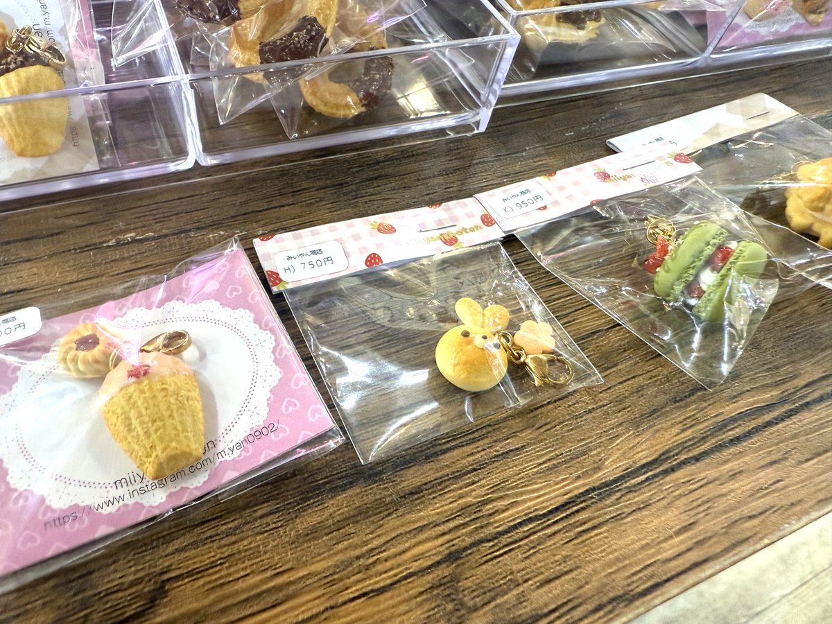 TODAYS GALLERY STUDIO.公式(TOKYO & NAGOYA) tweet media