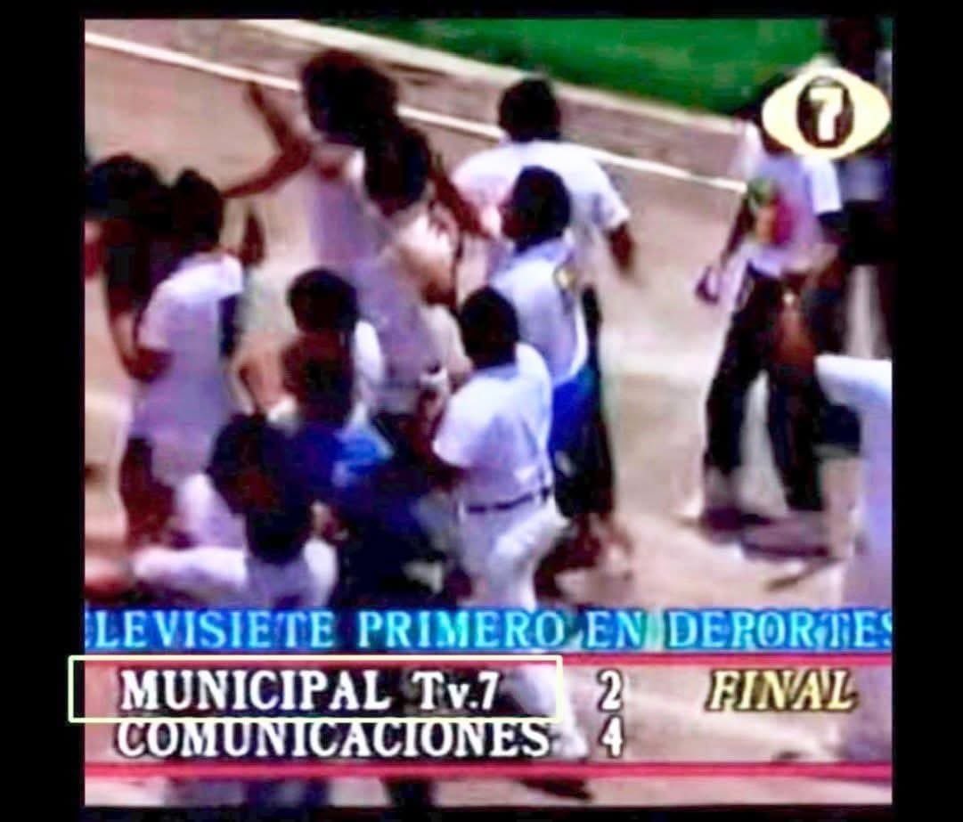 Edgar Godinez tweet media