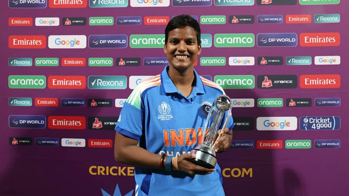 🚨 DEEPTI SHARMA WON THE WISDEN LEADING WOMEN'S CRICKETER IN THE WORLD IN 2025 🚨