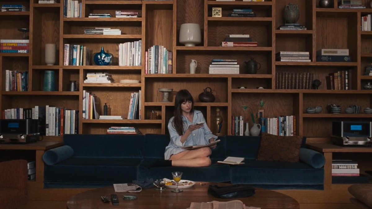 yet again thinking about this shelf situation from the materialists