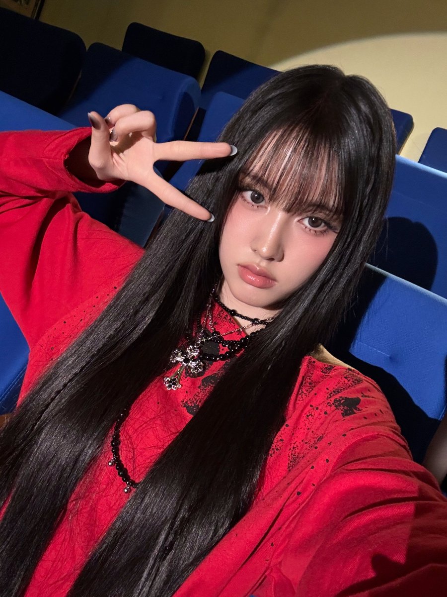 STAYC(스테이씨) tweet media