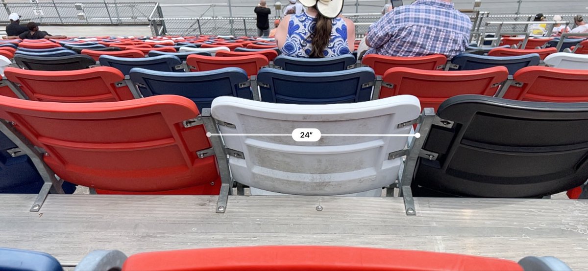 KrisWysong's tweet photo. @CouchRacerShop Imagine paying $150 for a seat that barely fits a child. The expensive Petty Terrace seats at @ItsBristolBaby are 6 inches smaller than tower seats at Dega and Daytona. https://t.co/LRII04V4OU