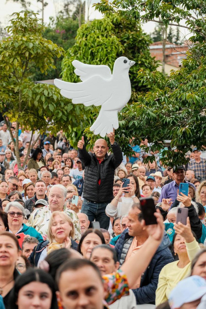 Paloma Valencia L tweet media