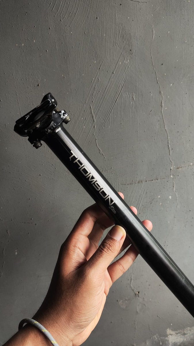 swanwan_'s tweet photo. wts
seatpost thomson 27.2 x 410mm 
minus minor paintchip beberapa bagian

900k nego

https://t.co/hne6ALppzL

lokasi bekasi
 #fnfjb https://t.co/c3pg3EI6IP