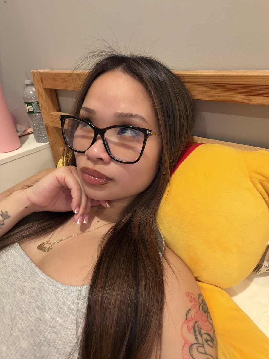 erin kaith tweet media