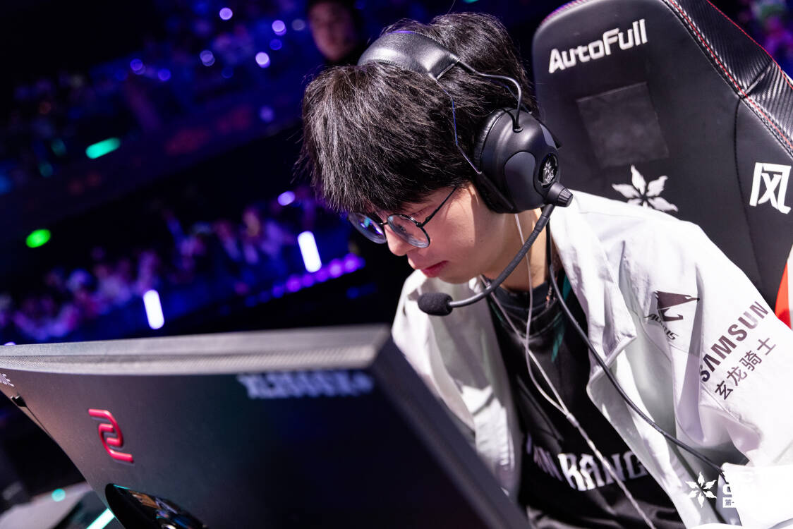 VALO2ASIA's tweet image. It's the third and final week of the VCT CN Stage 1 group stage!

Tuesday, April 14th (time in GMT+8)
5 PM - 🇨🇳 TYLOO vs. 🇨🇳 JDG Esports
7 PM - 🇨🇳 Trace Esports vs. 🇨🇳 Dragon Ranger Gaming

🗳️ Cast your predictions for #VCTCN Stage 1 Day 13 on our Instagram stories (VALO2ASIA)