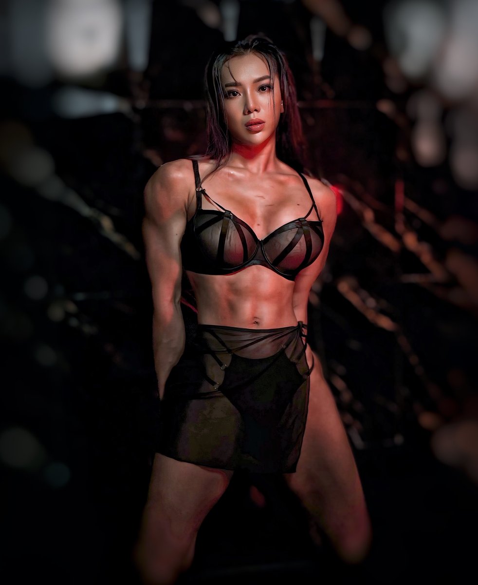 onlymuscular's tweet image. 📸#Jingga