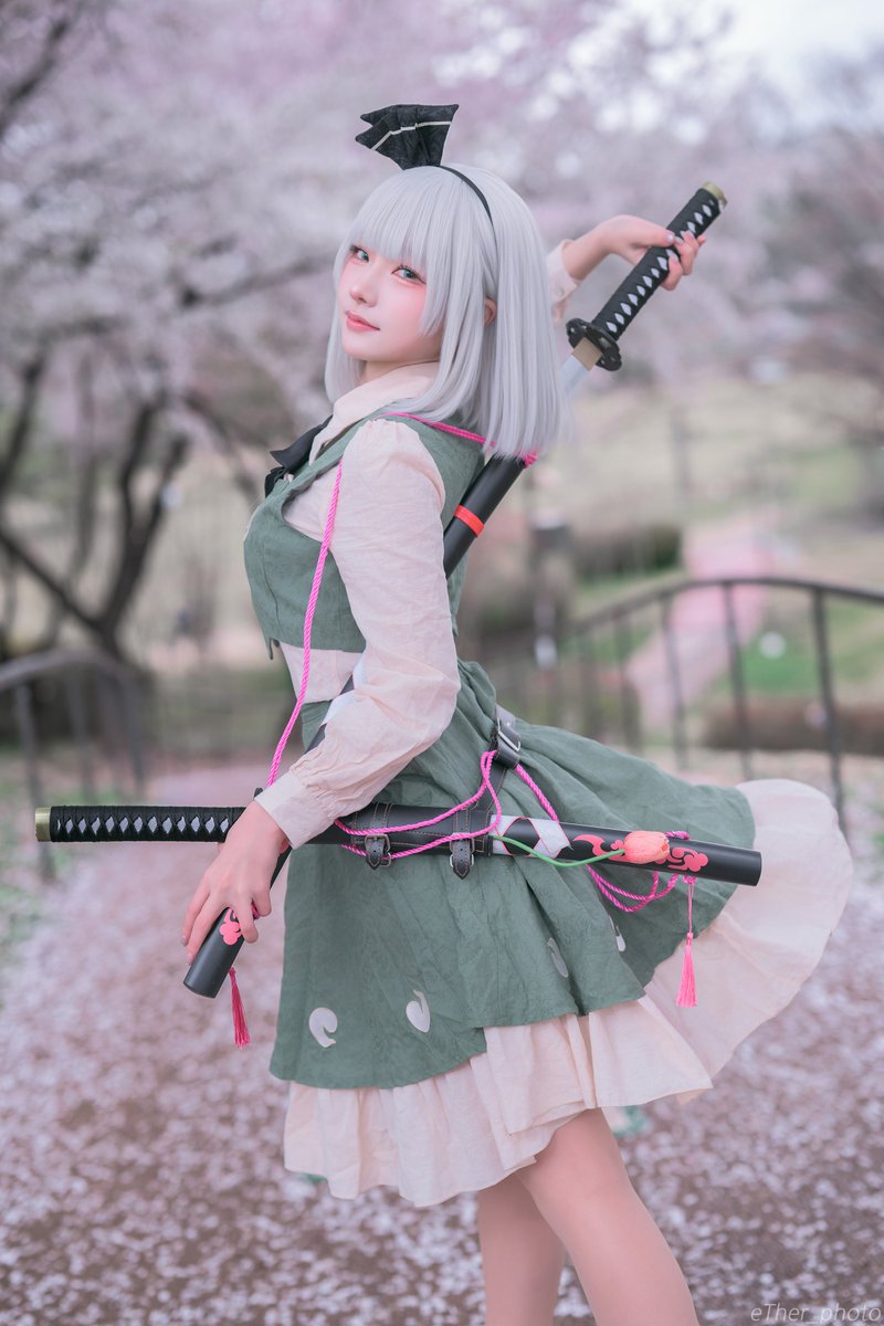 ether_photo's tweet photo. 東方Project 🌸🌸

- ​魂魄 妖夢 ​💚⚔️
(Konpaku Youmu) https://t.co/Uy7JICHSbv